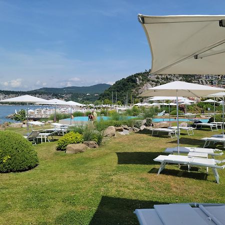 Portopiccolo Apartments With Garden And Beach Included Sistiana Exterior photo